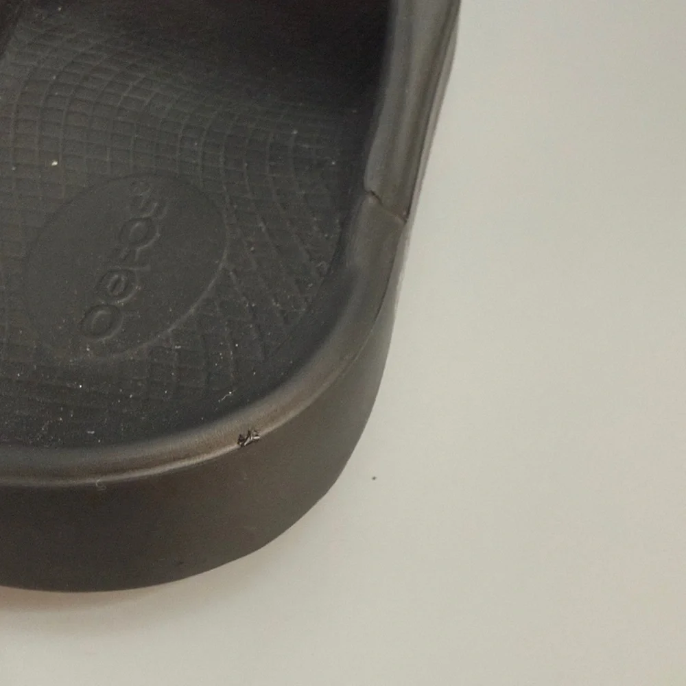 Oofos Ooahh Recovery Slide Sandal Black Men’s 7- W‎ 9 EU 40